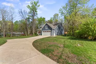 295 Buckingham Dr, Mebane, NC 27302 - Photo 9