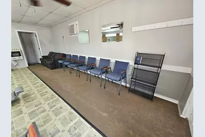 101 E Railroad Street, Selma, NC 27576 - Photo 5