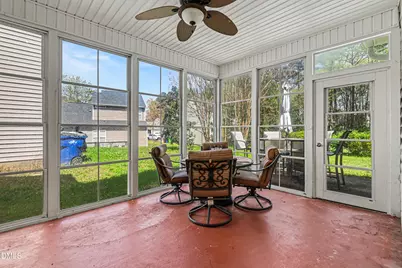 8122 Marshall Brae Drive, Raleigh, NC 27616 - Photo 17