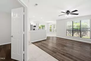 311 New Kent Pl, Cary, NC 27511 - Photo 9