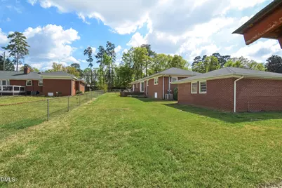 1200 Cooper Drive, Raleigh, NC 27607 - Photo 23