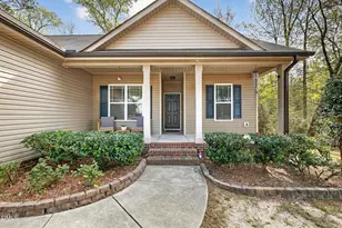 117 Maple Leaf Ct, Lillington, NC 27546 - Photo 5