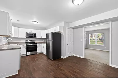 109 Rainbow #109-111, Cary, NC 27511 - Photo 3