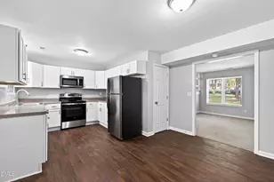 109 Rainbow, Cary, NC 27511 - Photo 3