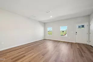 724 Southland Dr, Zebulon, NC 27597 - Photo 5