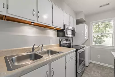 227 Schultz Street, Chapel Hill, NC 27514 - Photo 5