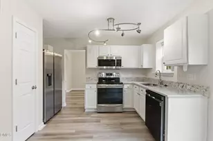 301 Downing Glen Dr, Morrisville, NC 27560 - Photo 19