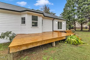 8201 Rhodes Rd, Apex, NC 27539 - Photo 33