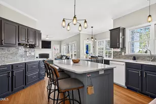 308 Kingswood Dr, Cary, NC 27513 - Photo 7