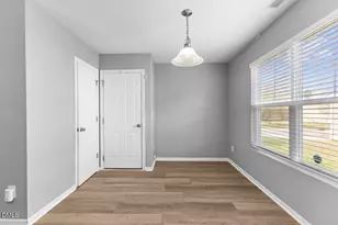 3721 Mountain Brook Cir, Durham, NC 27704 - Photo 9