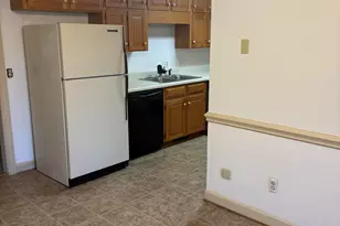 7213 Ridgefield Ct, Sanford, NC 27332 - Photo 5