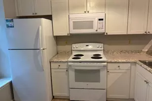943 W Chatham St, Cary, NC 27511 - Photo 3