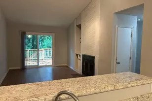 943 W Chatham St, Cary, NC 27511 - Photo 5