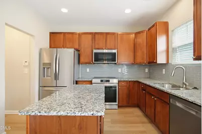 2010 Woodsdale Drive, Durham, NC 27703 - Photo 9
