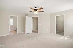 2010 Woodsdale Dr, Durham, NC 27703 - Photo 13