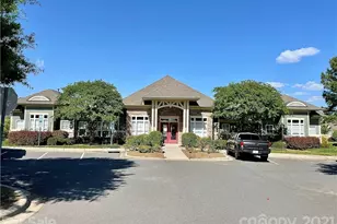 3237 Mistletoe Dr, Charlotte, NC 28273 - Photo 11