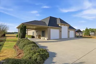 100 Edgebrook Dr, Pikeville, NC 27863 - Photo 5