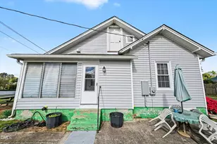 200 N 7th St, Mebane, NC 27302 - Photo 23