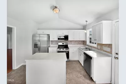 100 Waterford Drive, Angier, NC 27501 - Photo 5