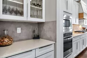 3085 Portland Ave, Apex, NC 27502 - Photo 7