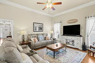 65 Oscar Wilde Way, Youngsville, NC 27596 - Photo 5