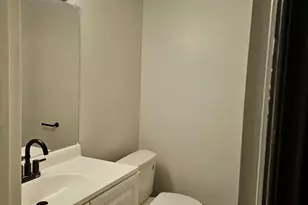 500 Umstead Dr, Chapel Hill, NC 27516 - Photo 3