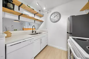 807 W Trinity Ave, Durham, NC 27701 - Photo 5