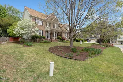 100 Strawthorne Court, Apex, NC 27502 - Photo 3