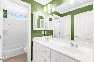 100 Strawthorne Ct, Apex, NC 27502 - Photo 47