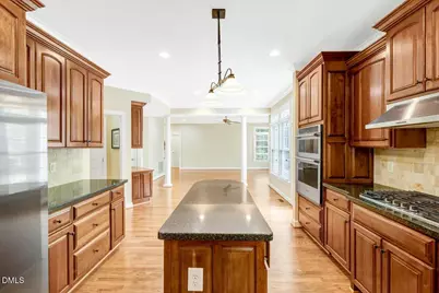 100 Strawthorne Court, Apex, NC 27502 - Photo 17