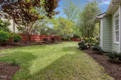 100 Strawthorne Court, Apex, NC 27502 - Photo 9
