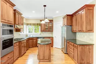 100 Strawthorne Ct, Apex, NC 27502 - Photo 19