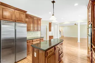 100 Strawthorne Ct, Apex, NC 27502 - Photo 17