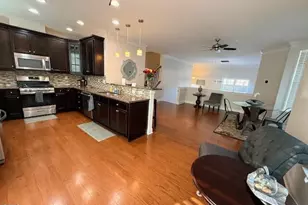 10510 Sablewood Dr, Raleigh, NC 27617 - Photo 13