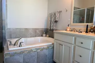 10510 Sablewood Dr, Raleigh, NC 27617 - Photo 27