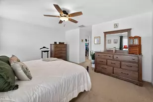 743 Creekway Dr, Fuquay-Varina, NC 27526 - Photo 29