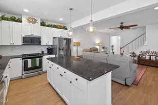 743 Creekway Dr, Fuquay-Varina, NC 27526 - Photo 13