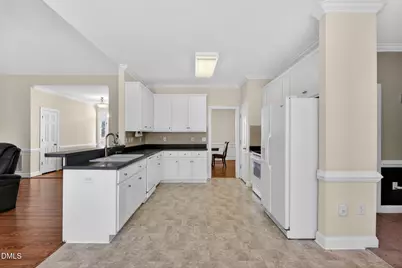 2600 Fisher Court N, Wilson, NC 27896 - Photo 11