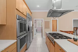 8607 Yorkshire Ln, Chapel Hill, NC 27516 - Photo 21
