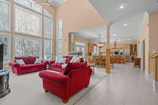 8607 Yorkshire Ln, Chapel Hill, NC 27516 - Photo 15