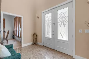 8607 Yorkshire Ln, Chapel Hill, NC 27516 - Photo 5