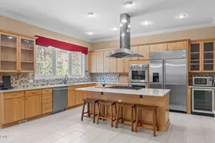 8607 Yorkshire Ln, Chapel Hill, NC 27516 - Photo 21