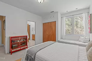 8607 Yorkshire Ln, Chapel Hill, NC 27516 - Photo 45