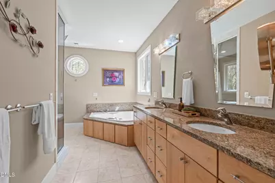 8607 Yorkshire Lane, Chapel Hill, NC 27516 - Photo 37