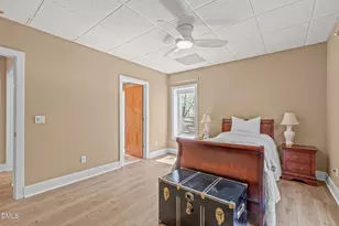 8607 Yorkshire Ln, Chapel Hill, NC 27516 - Photo 61