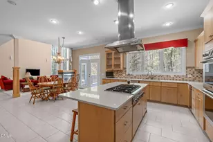 8607 Yorkshire Ln, Chapel Hill, NC 27516 - Photo 25