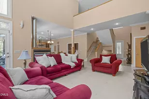 8607 Yorkshire Ln, Chapel Hill, NC 27516 - Photo 15