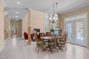 8607 Yorkshire Ln, Chapel Hill, NC 27516 - Photo 23