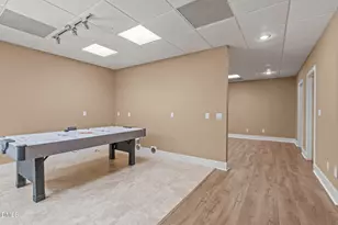 8607 Yorkshire Ln, Chapel Hill, NC 27516 - Photo 57