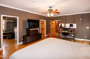 4664 White Oak Ln, Hillsborough, NC 27278 - Photo 17